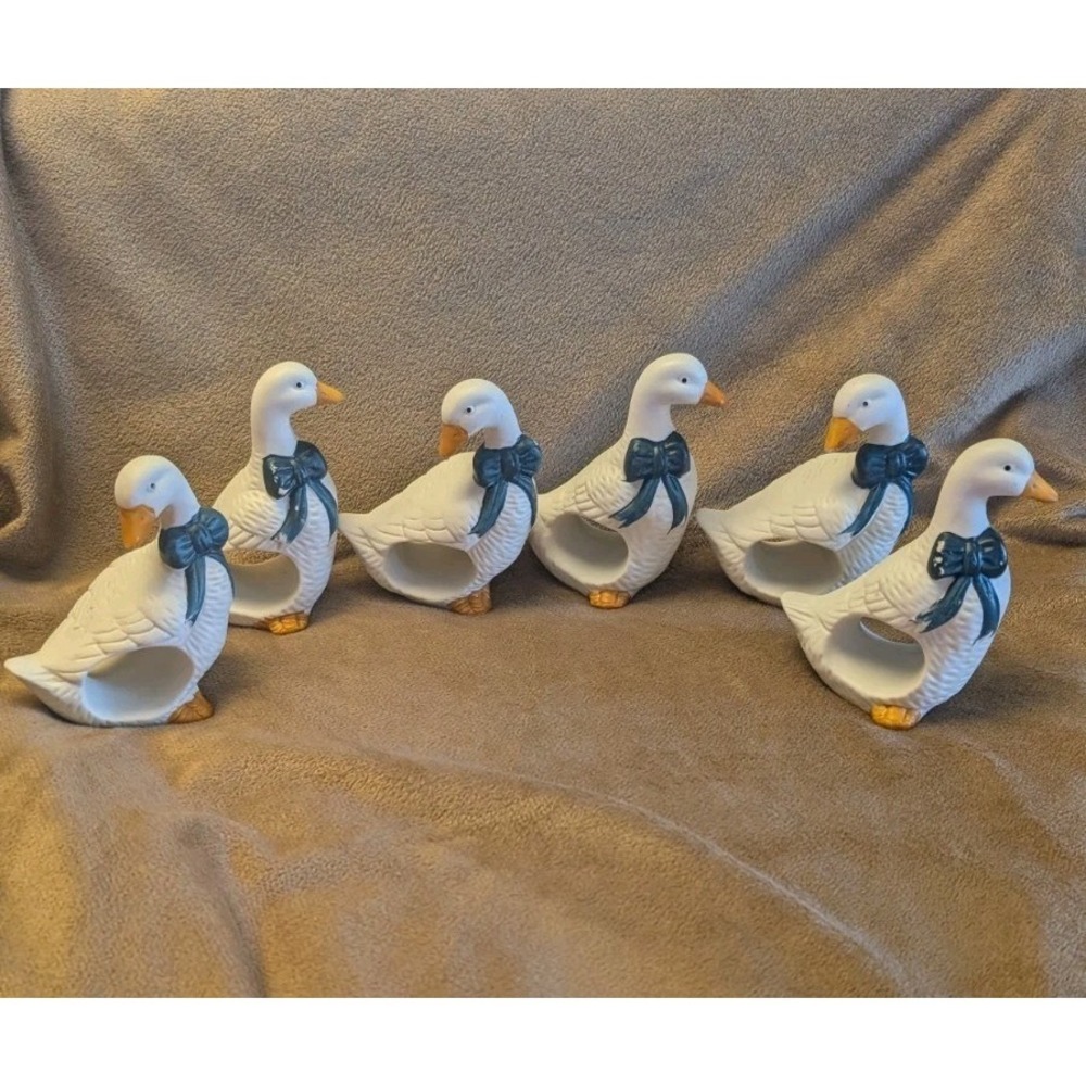 Vtg Mother Goose Napkin Blue Bow Rings Cottage Core Ceramic Napkin Holders Set 6
